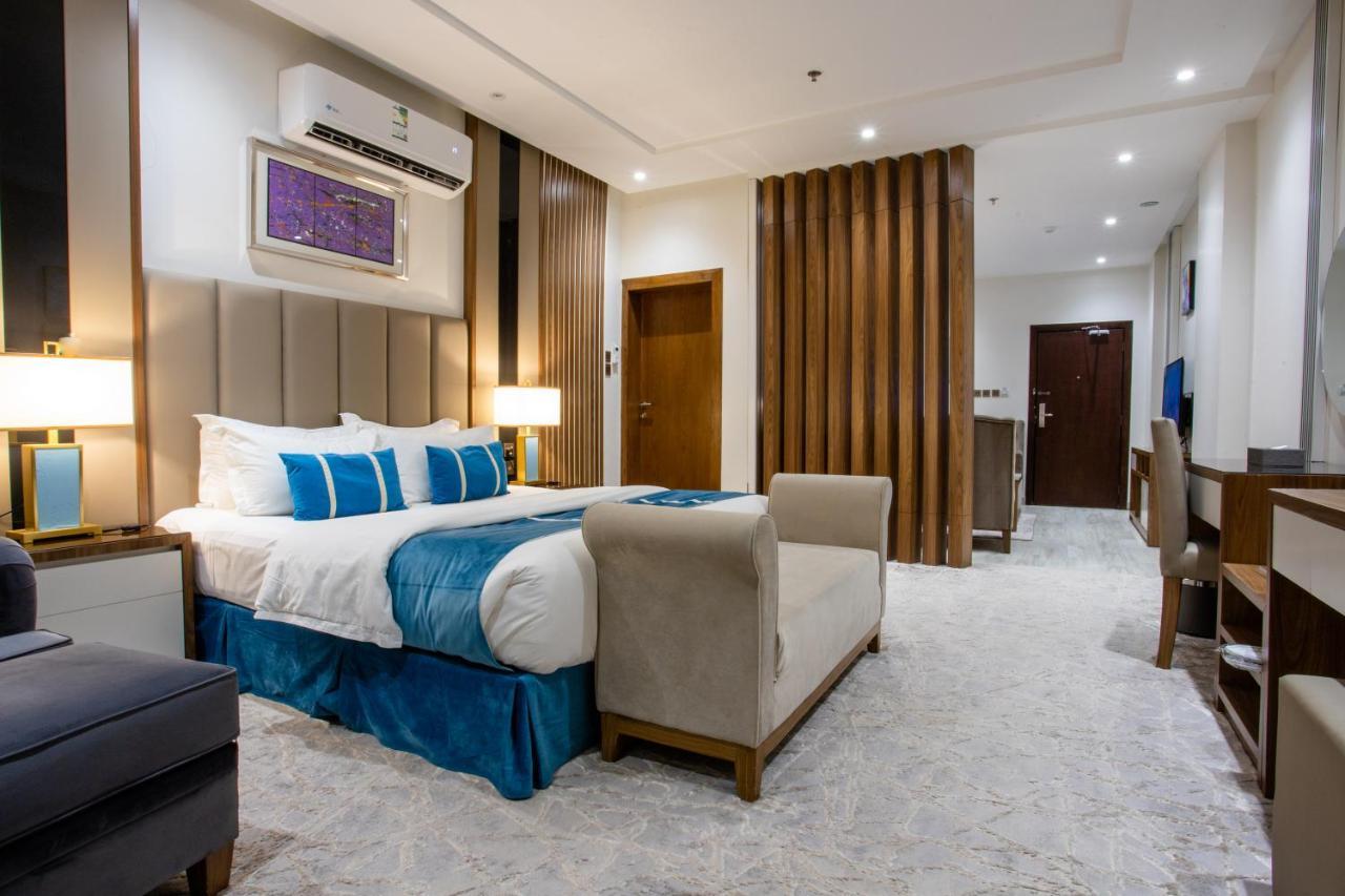Golden Bujari Hotel - Diyafa Khamis Mushait Luaran gambar